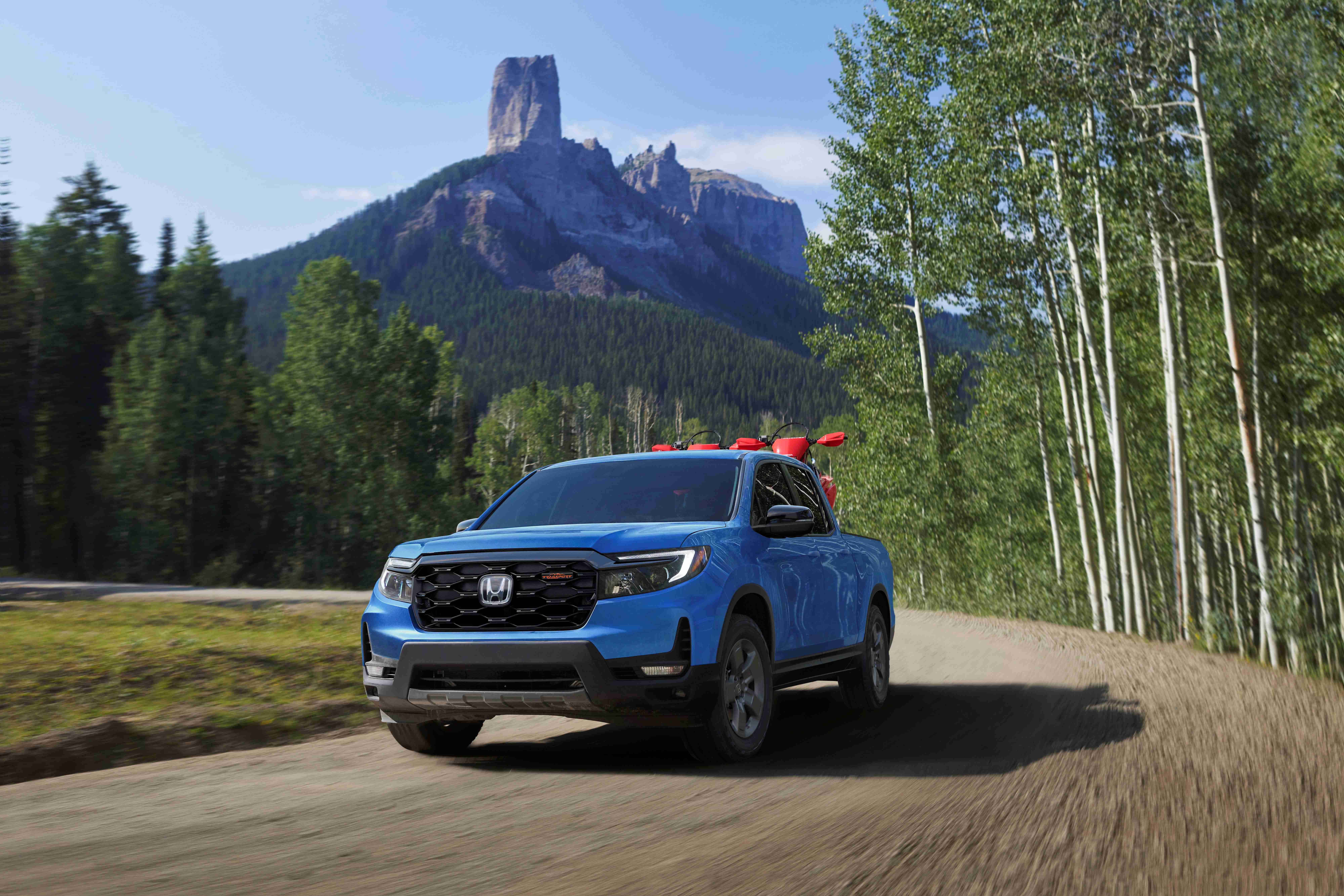 2024 Honda Ridgeline TrailSport | shinymetalboxes